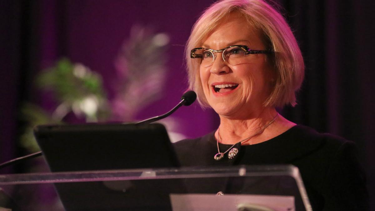 Bank of America's Cathy Bessant accepts CBJ Lifetime Achievement award ...