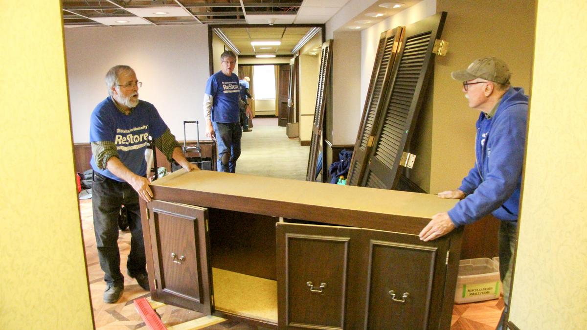 Bartz's party store in Greenfield could be replaced by Habitat for