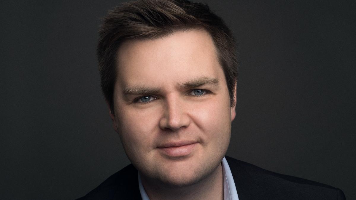 j-d-vance-s-new-peter-thiel-backed-vc-fund-names-ventureohio-s-falon