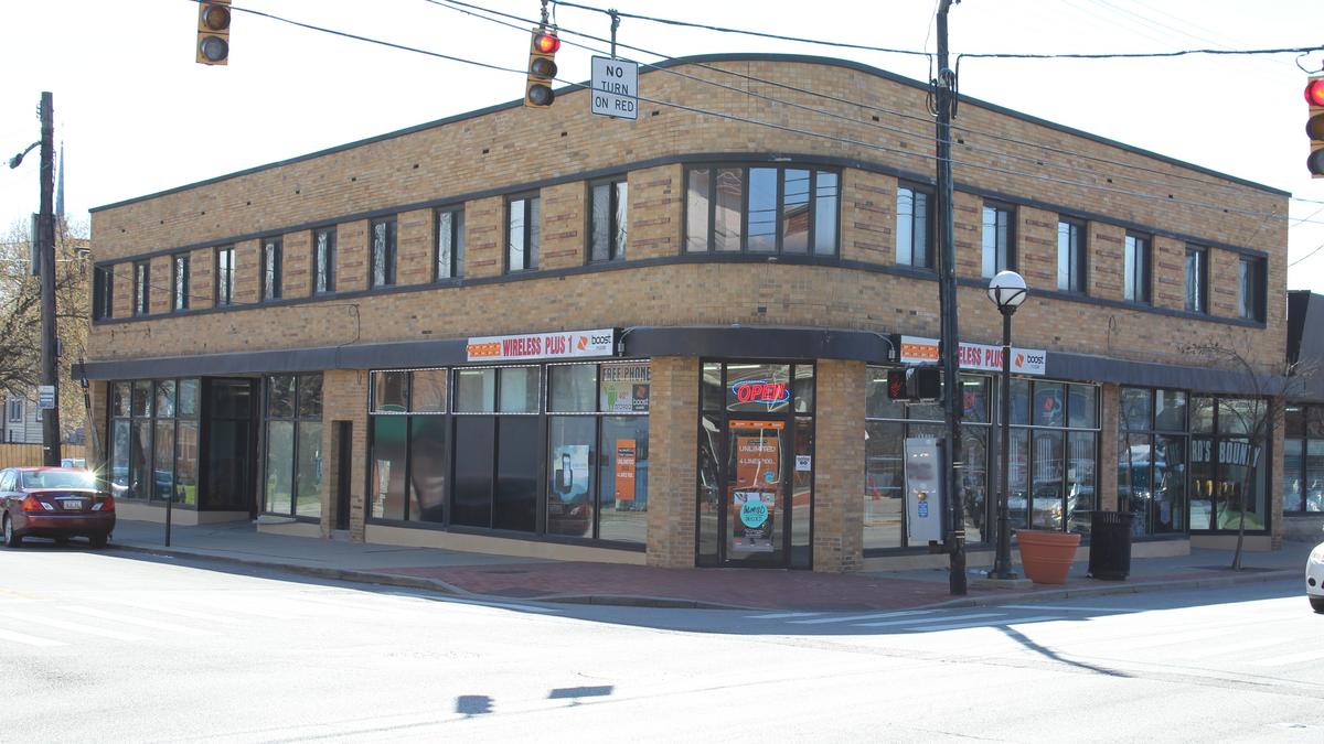 CHCURC buys College Hill building for apartments, retail Cincinnati
