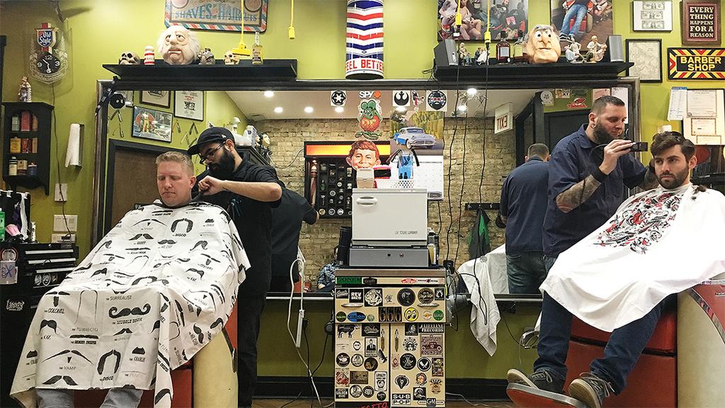 Goofy's Barber Shop