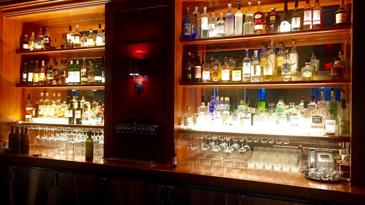 Restaurant Sneak K Mercy At The Le Merin Chambers Hotel In