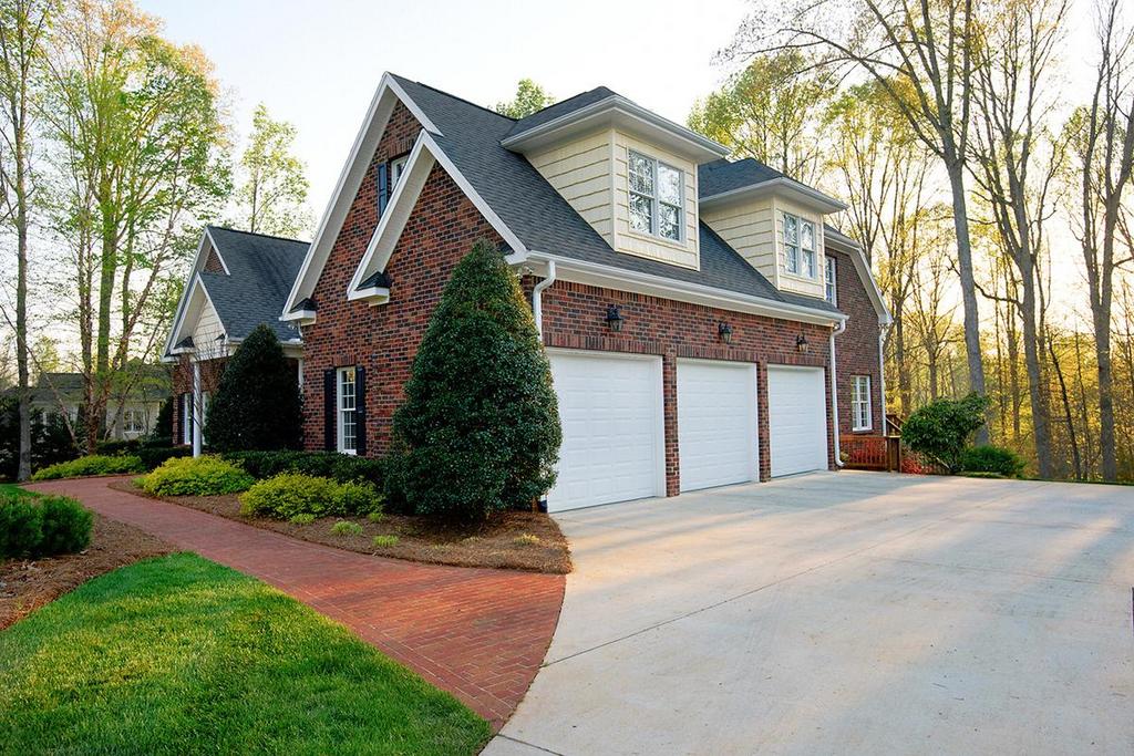 Custom Built Home in Ridgewood Ridgewood Greensboro