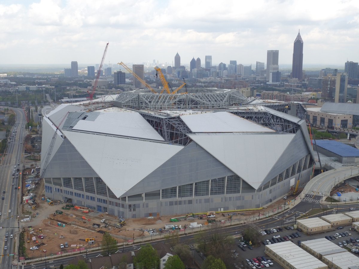 Will the Mercedes-Benz Stadium roof be open or closed? That's the question