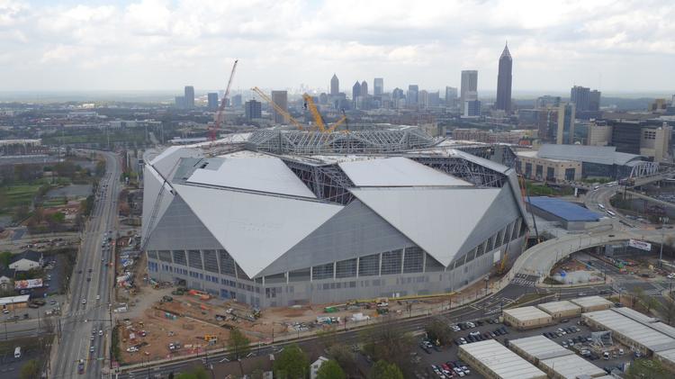 Retractable Roof Issues Could Delay Opening Of 1 5b Atlanta Falcons Stadium Construction Dive