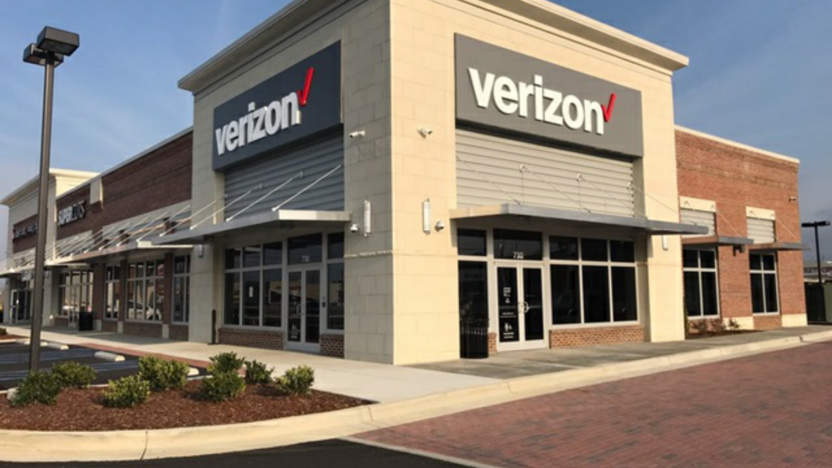 Verizon doubles size of local store Birmingham Business Journal