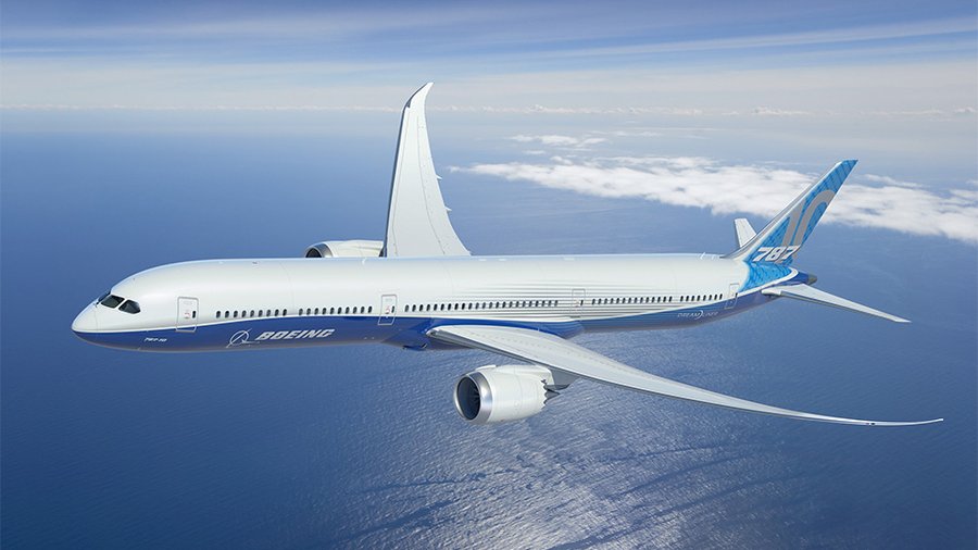 Aerospace enthusiasts around world watch Boeing live webcast of first ...