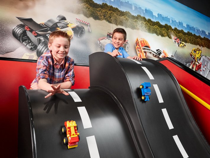 legoland*1200xx710-533-18-0.jpg