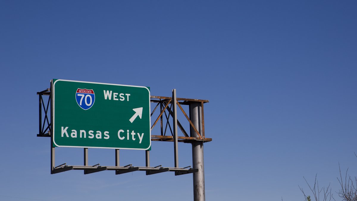 Missouri Senate committee triples funding for widening I-70 across ... - The Business Journals