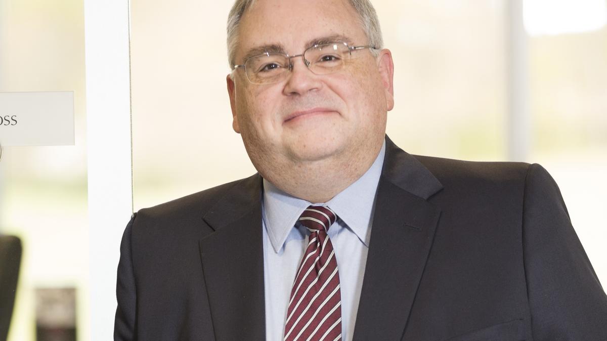 Hanesbrands CFO (NYSE HBI) Richard Moss will retire by end of 2017 Triad Business Journal