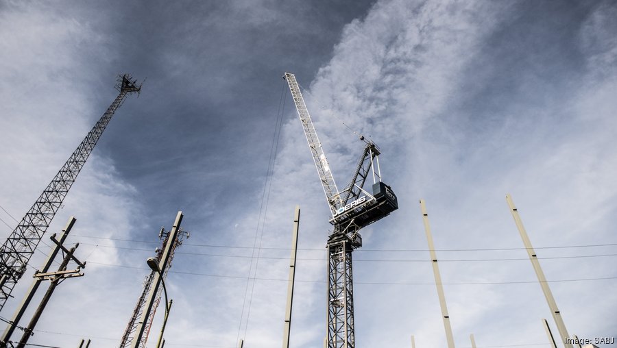 Commercial real estate projects in Miami, Fort Lauderdale, West Palm Beach  areas added to South Florida Crane Watch - South Florida Business Journal