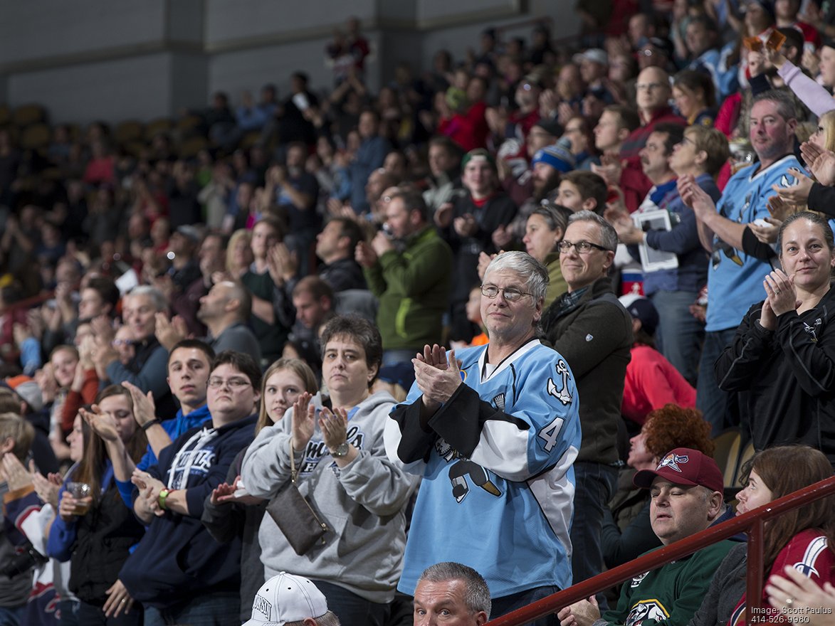 Admirals host UWM-Marquette club hockey game Oct. 28 at Panther Arena