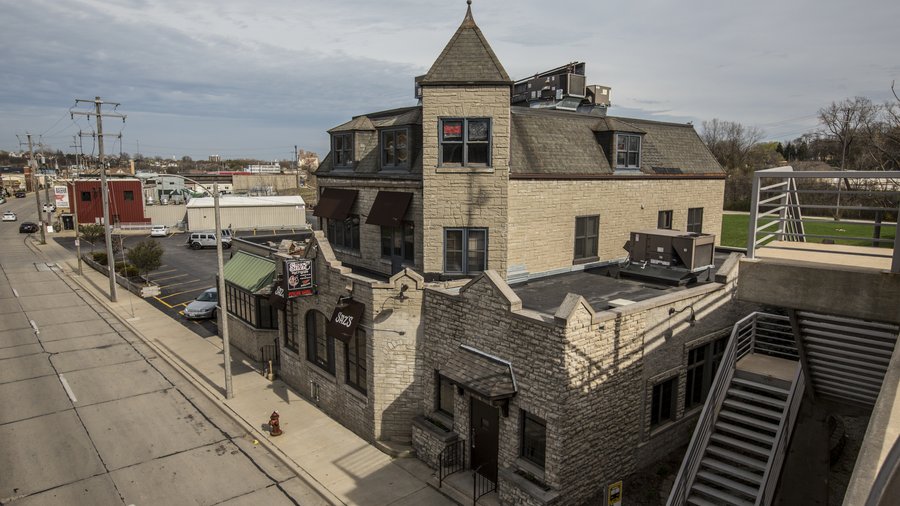 Inside look Saz's State House completes interior remodeling