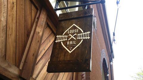 loose-rail-brewing-sign-dje*480xx4482-2521-0-234.jpg