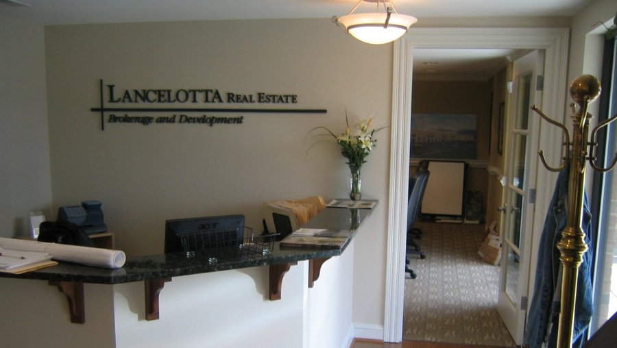 Howard County couple who owned Lancelotta Real Estate die in apparent murdersuicide Baltimore