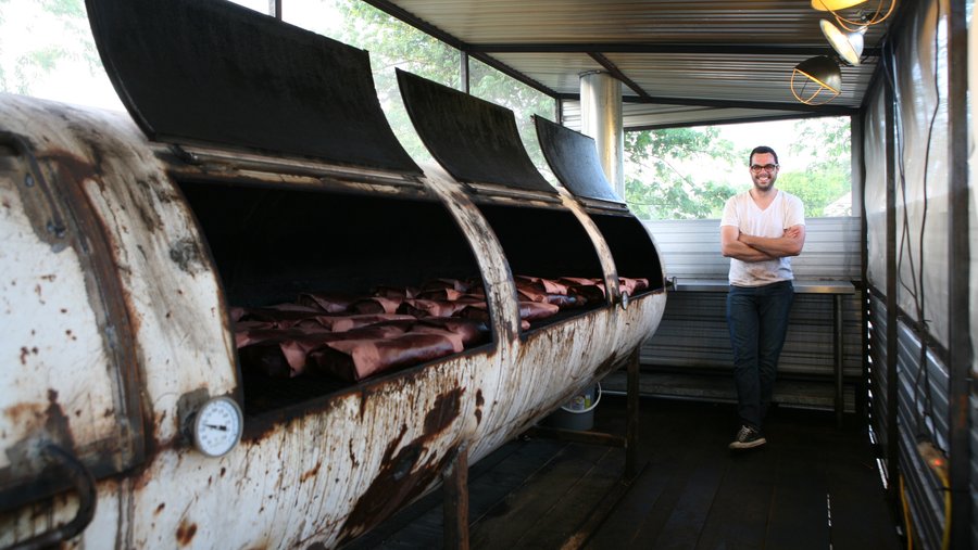 Austin s Franklin Barbecue reopens to long lines after fire