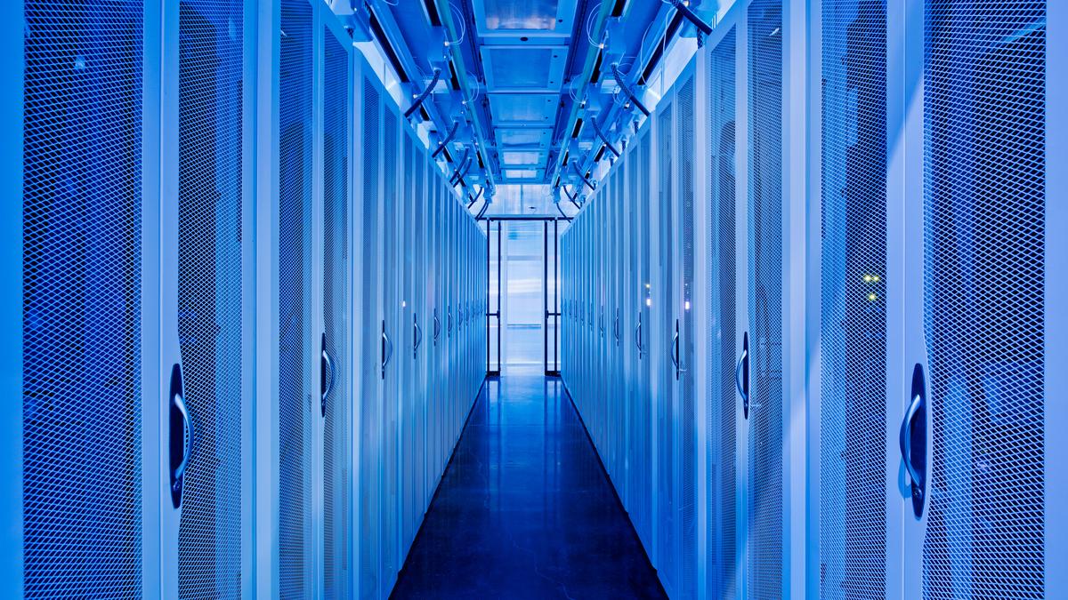 Goldman Sachs gives Plano data center company Aligned Energy 375