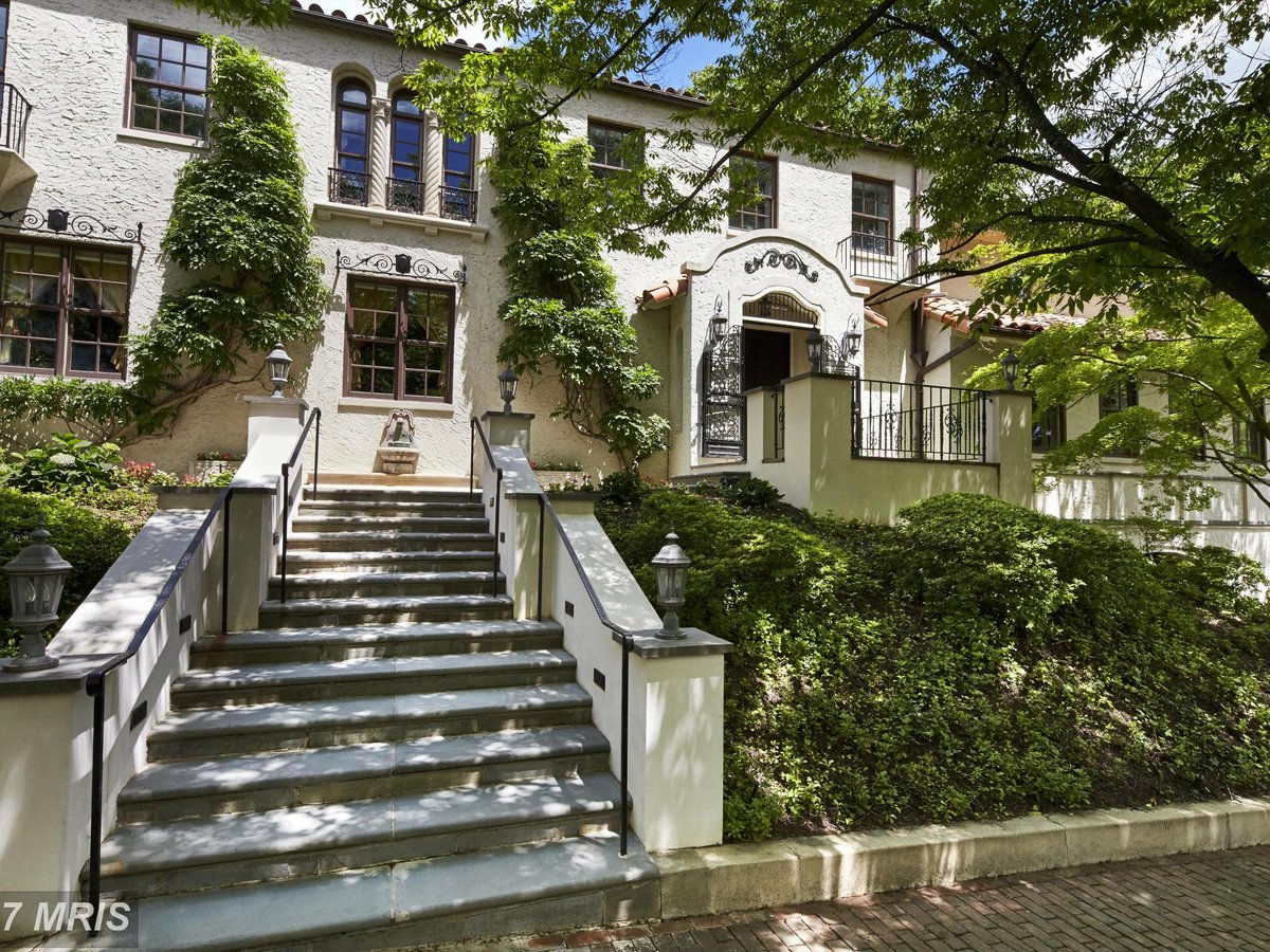 How realtors in Greater Washington, D.C. sell homes to celebrities
