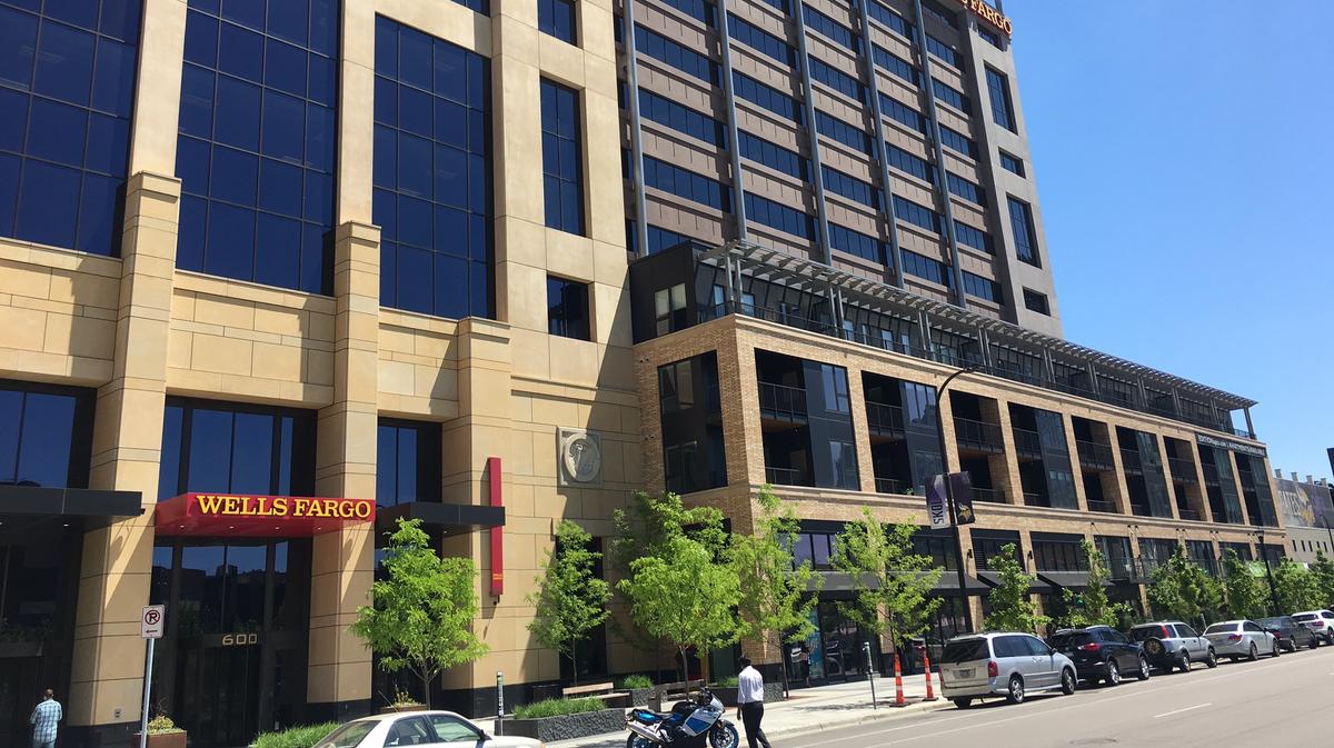 Wells Fargo staff to work remotely until at least November; U.S. Bank