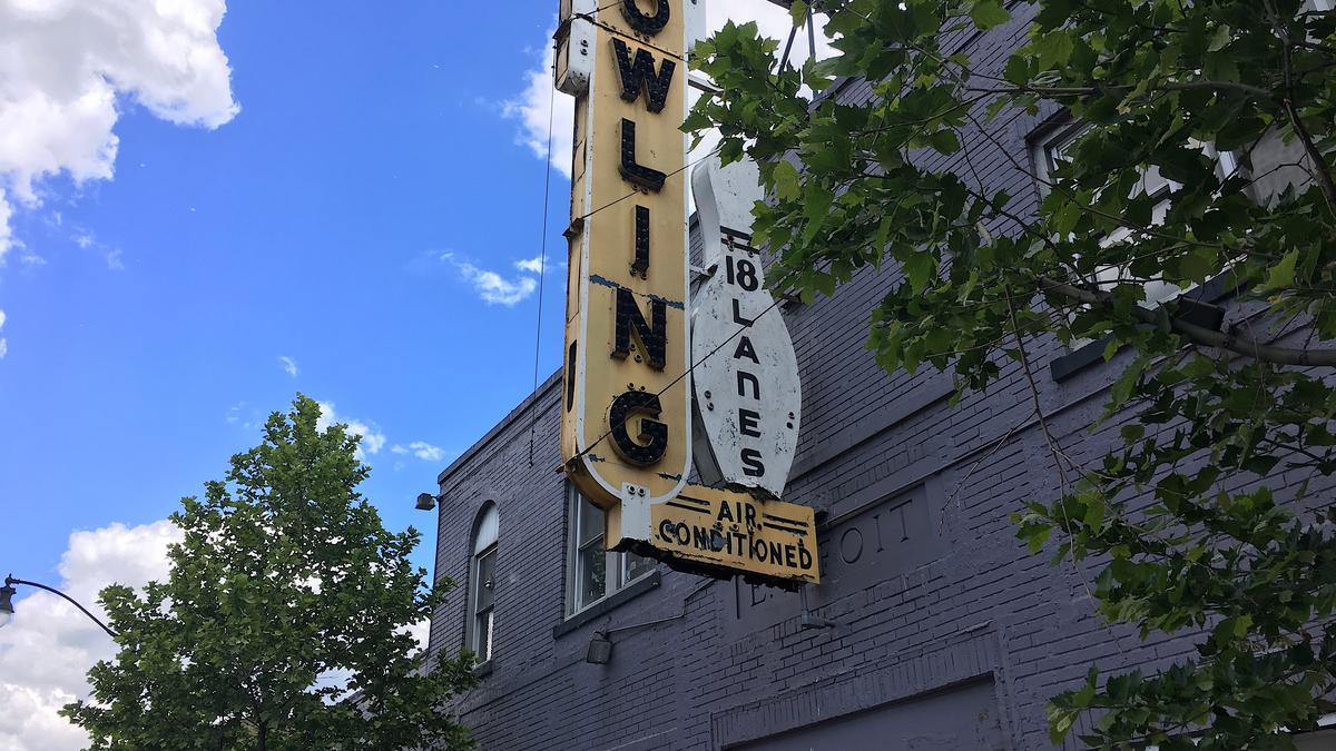 Former Recckio's bowling alley to reopen in South Buffalo Buffalo
