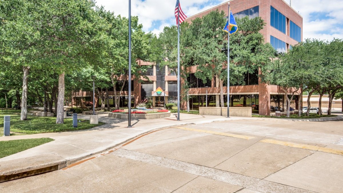 With DFW relocation, Brinker puts longtime Dallas headquarters on the ...