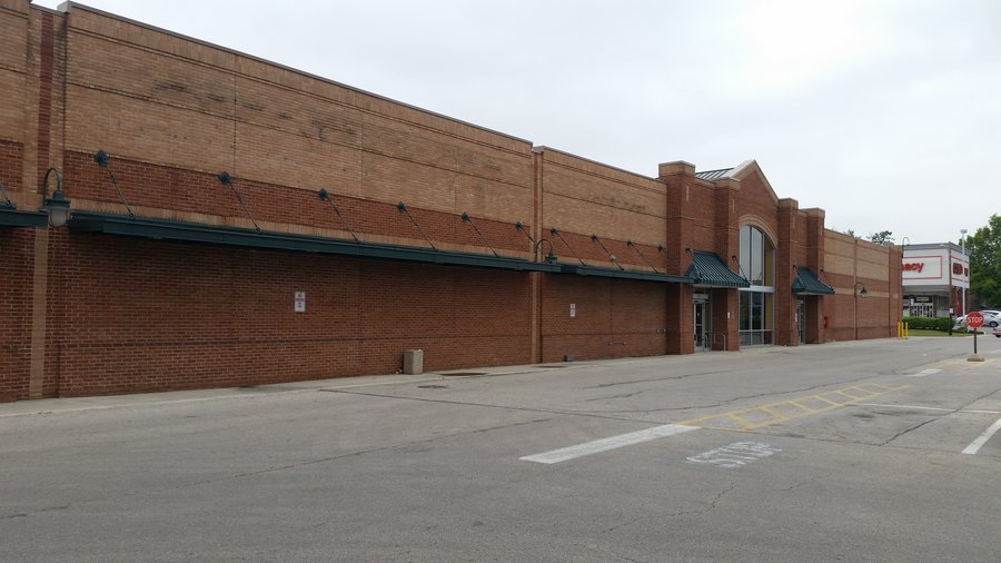 New Big Lots in former Giant Eagle space near Grandview will be first
