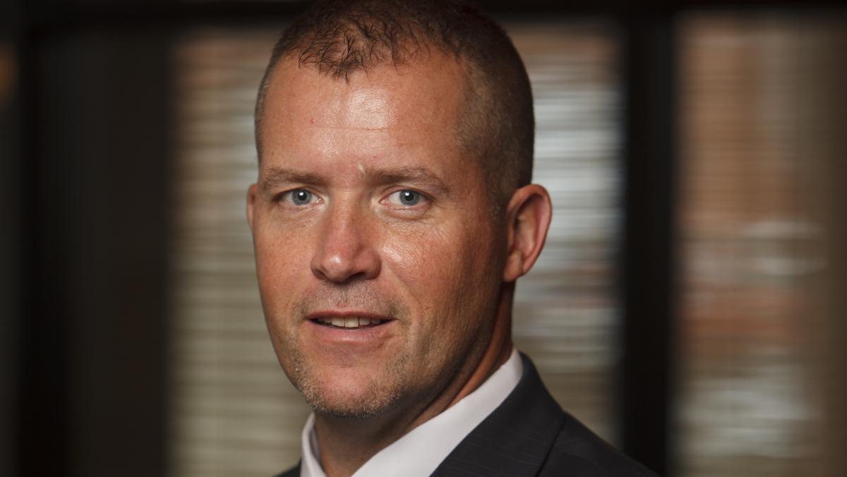 Eric Phillips [Profiles] • Instagram, Twitter, TikTok Foller