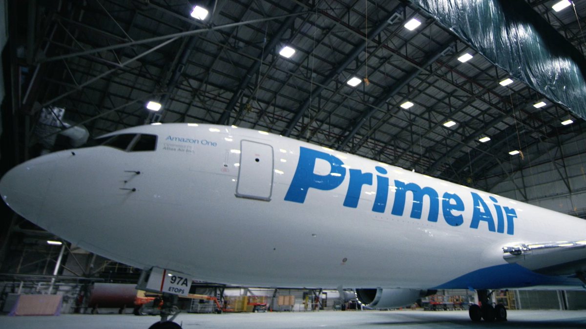 Amazon wins approval for incentives, lease for 100M Lakeland air cargo