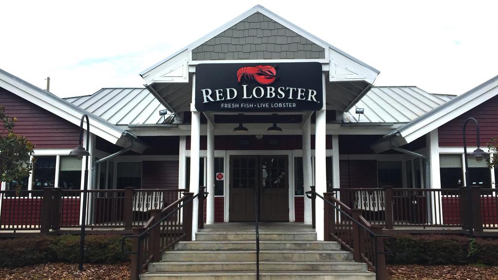 Exclusive: Red Lobster CEO Kim Lopdrup says restaurants will hire thousands  of workers - Orlando Business Journal