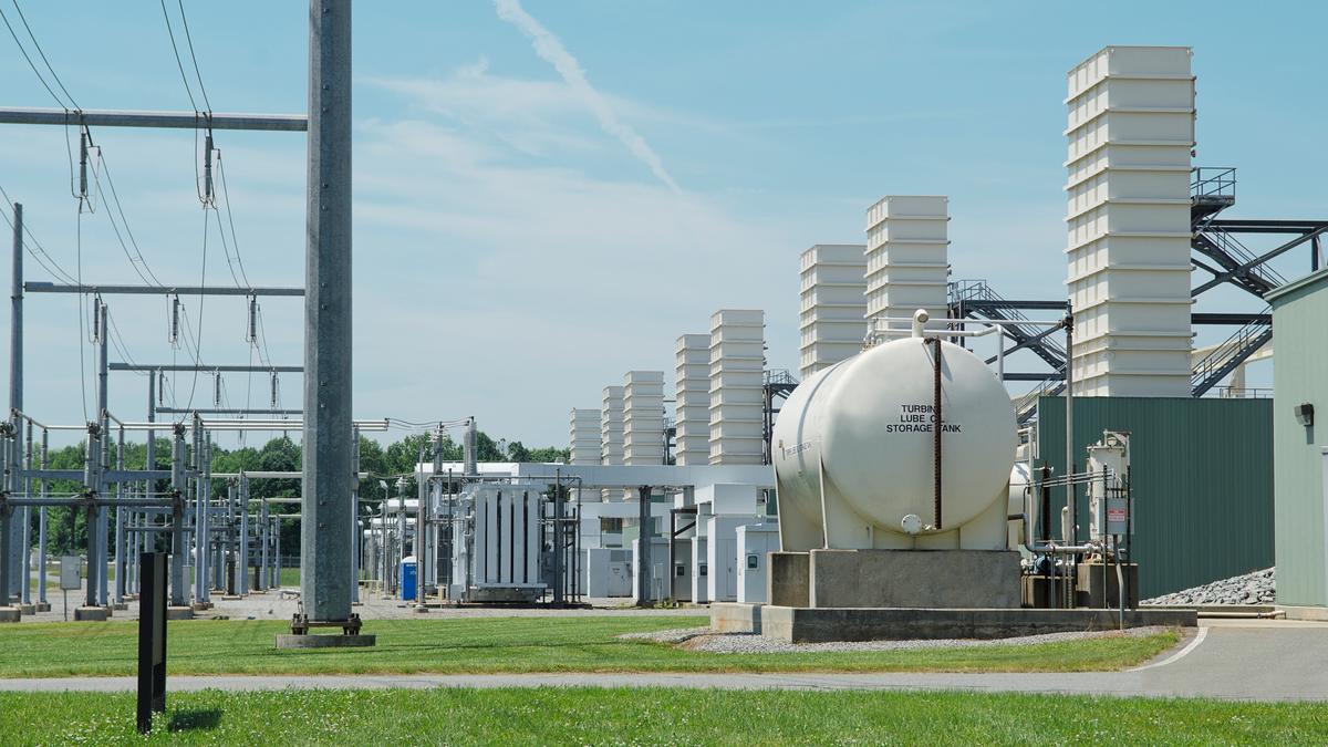 Regulators schedule swift action on 'firstofitskind' Duke Energy