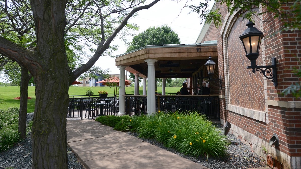 Eagan may remove requirement for outdoor dining fences Minneapolis