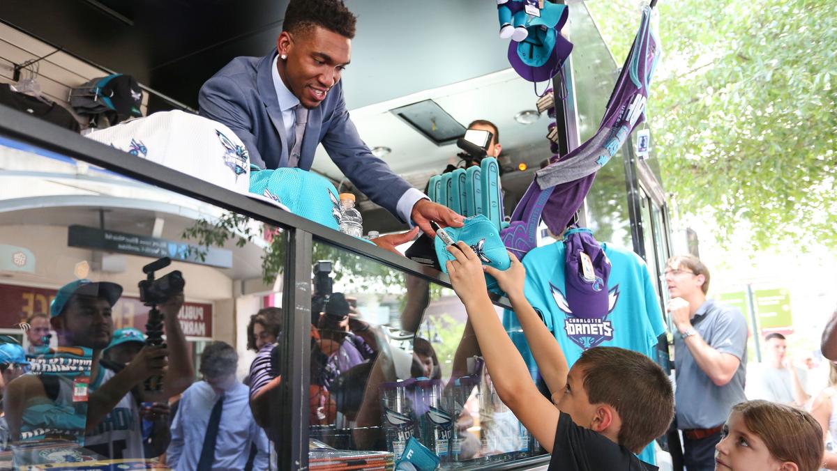 NBA honors Charlotte executive Marlene Hendricks for delivering on fan experience