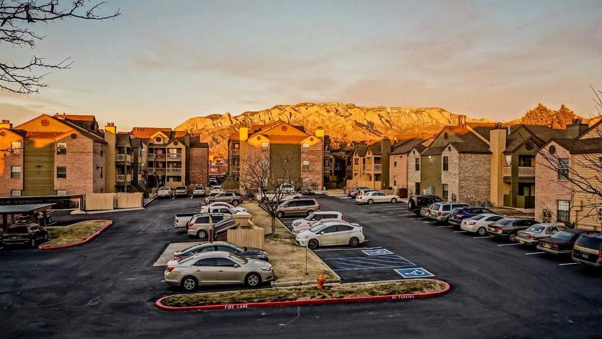 Gelt Inc. acquires Albuquerque Mountain Run Apartments Albuquerque