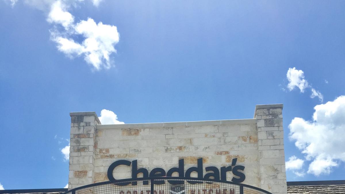 Cheddar's Scratch Kitchen shuttering headquarters; cutting 69 jobs