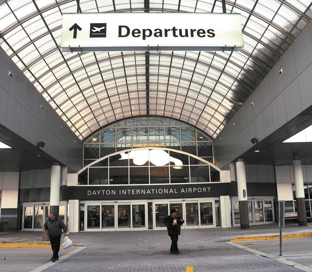 pic-daytonairportentrance.jpg