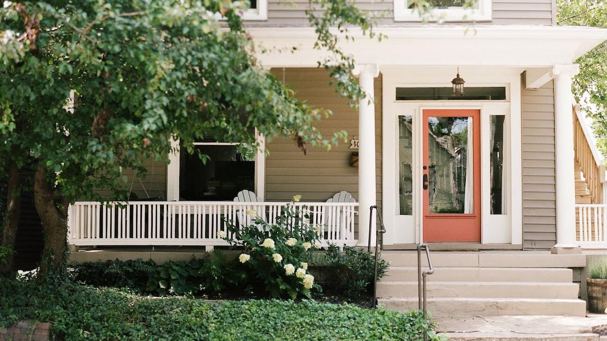 The 10 Louisville Airbnb listings that are on the most wish lists