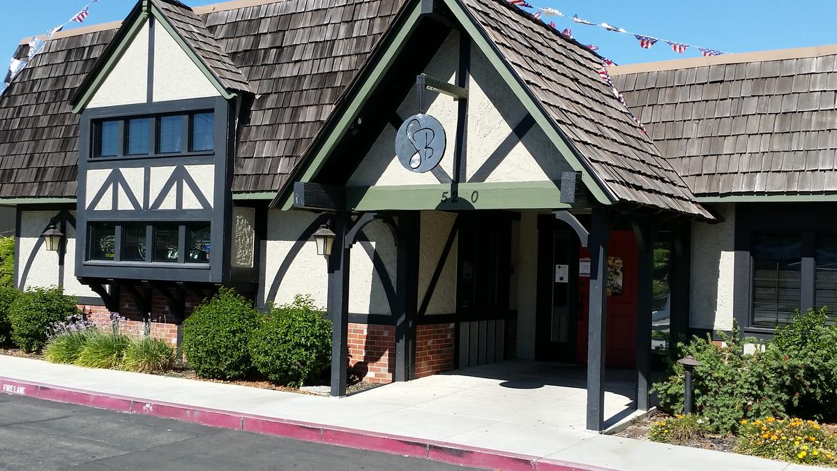 Carmichael's SB Sports Bar closes following bankruptcy Sacramento