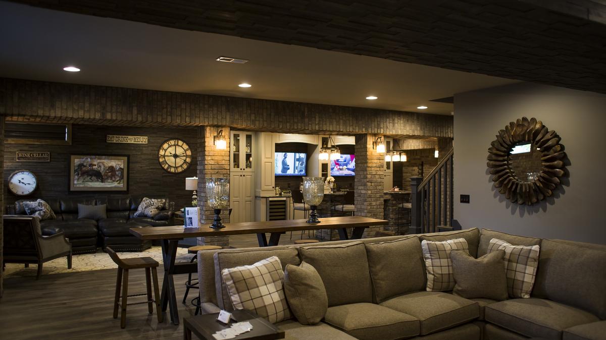 Homearama 2017 Poplar Woods luxury basements and offices Louisville