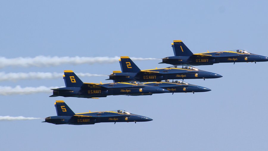 Blue Angels highlight Milwaukee Air and Water Show: Slideshow ...