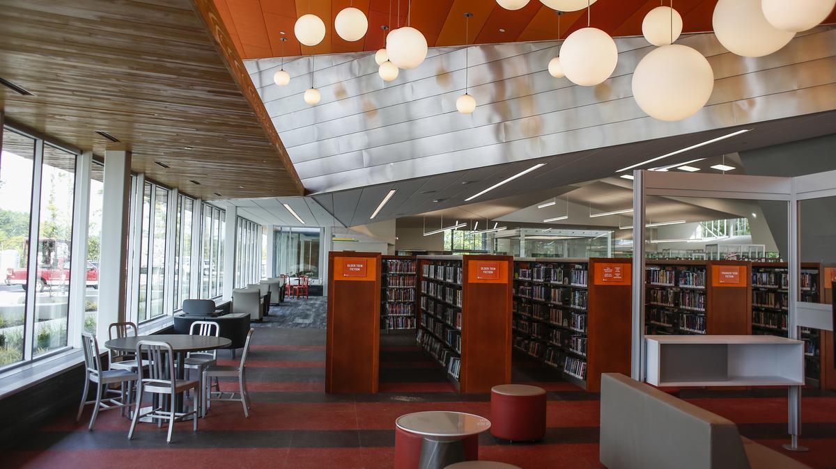 See photos of Louisville's new South Central Regional Library ...