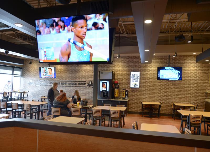 Buffalo Wild Wings Edina BDubs Express Bizwomen