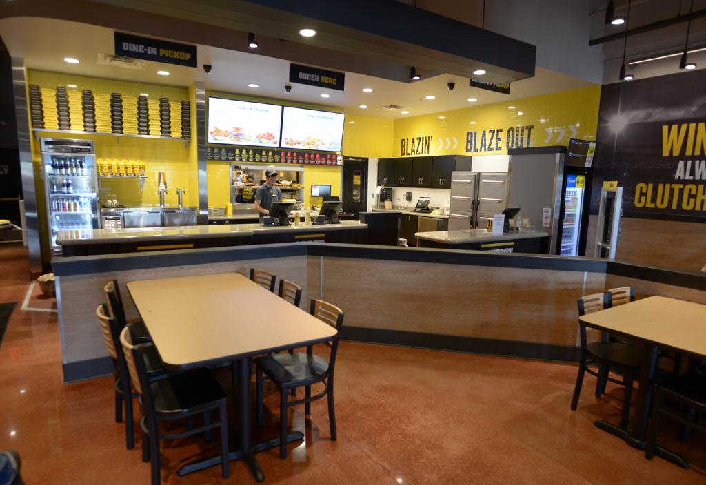 Buffalo Wild Wings taking over Minneapolis restaurant space for