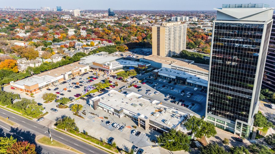 Vintage RE Purchases 1 MSF Mall in Atlanta Suburb - Commercial