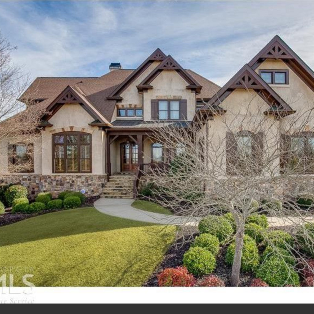 Former UGA QB, Super Bowl champ Matthew Stafford buys mansion