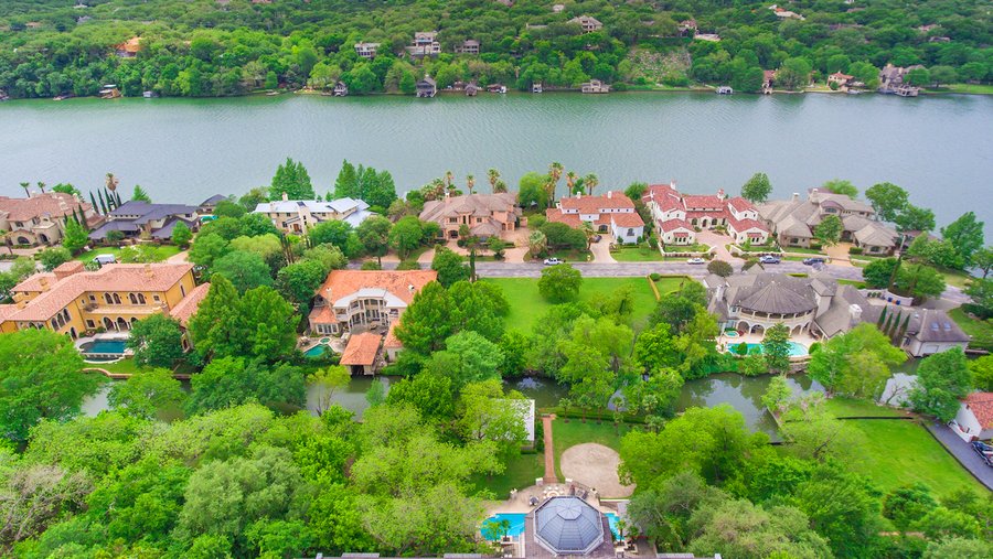 Lake Austin mansion on market hosted memorable parties, political