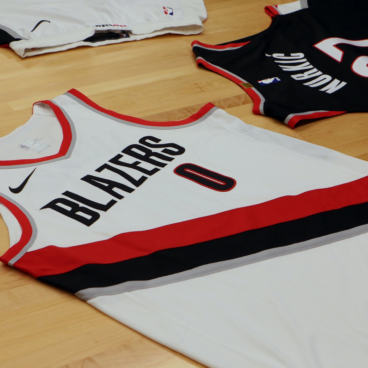 Portland Trail Blazers unveil new Nike uniforms 