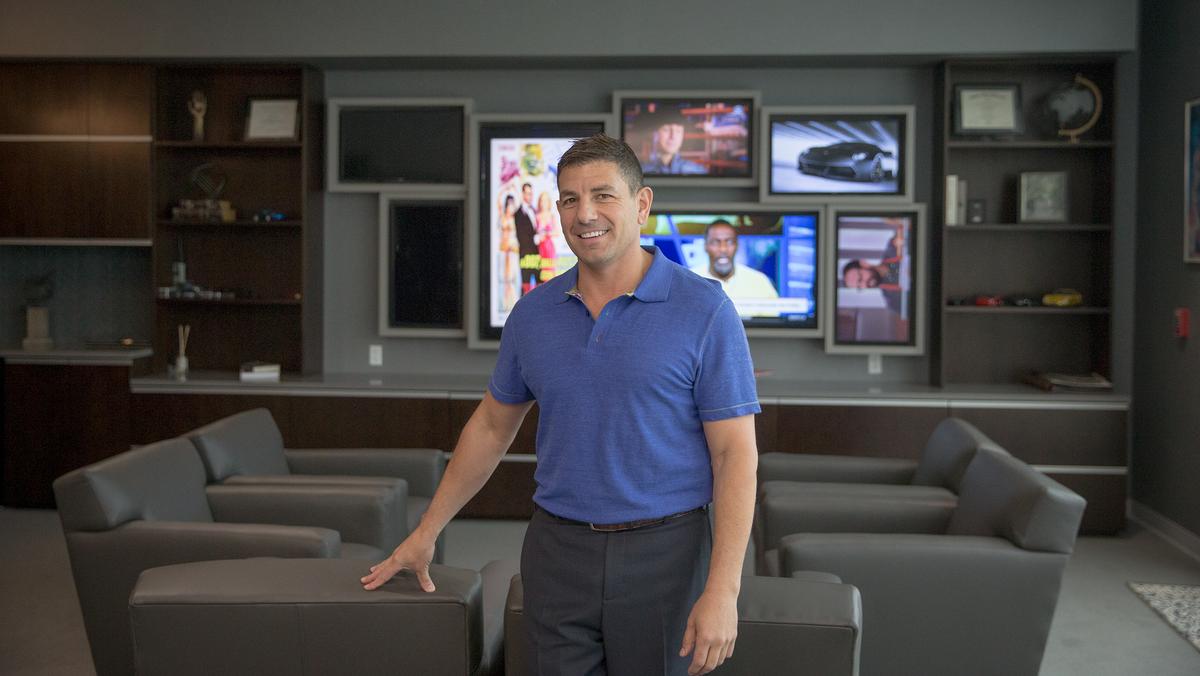 Brandon Steven buying Wichita Lincoln dealership from DavisMoore Auto Group Wichita Business