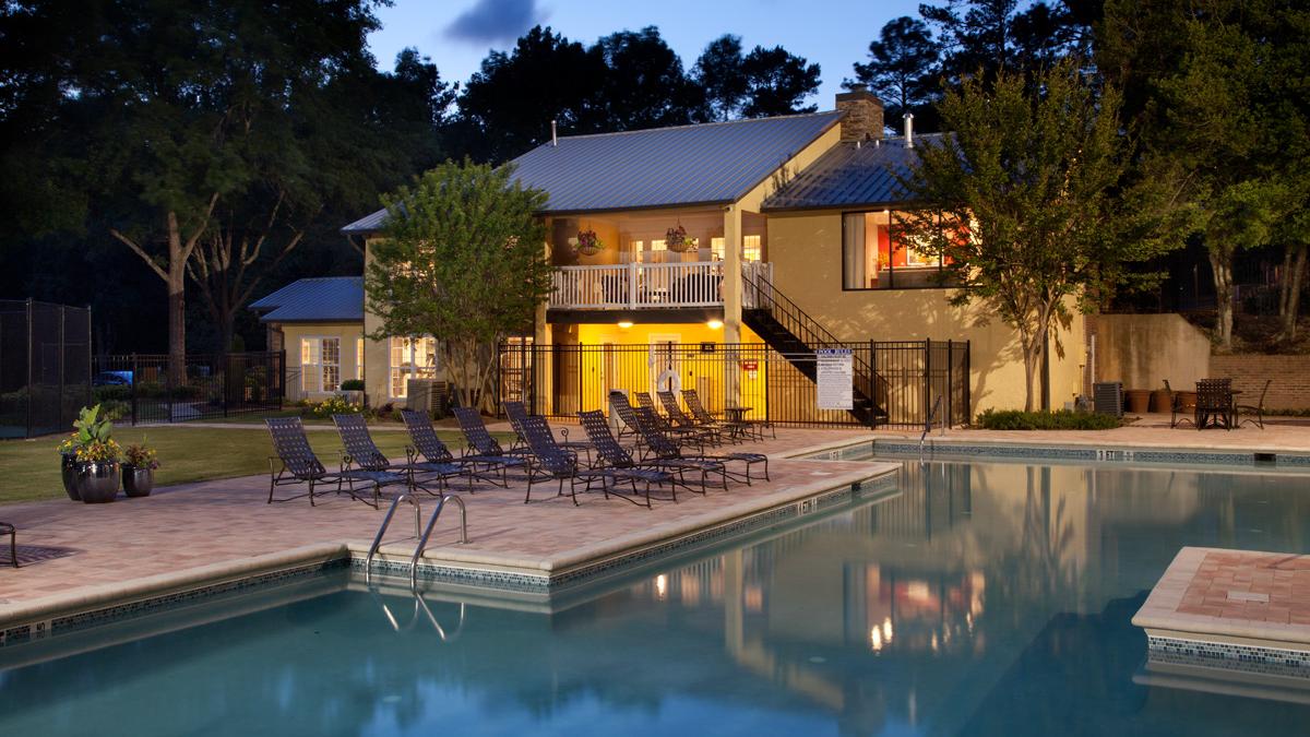 272unit Sandy Springs, Ga., apartment complex sells for 32M Atlanta