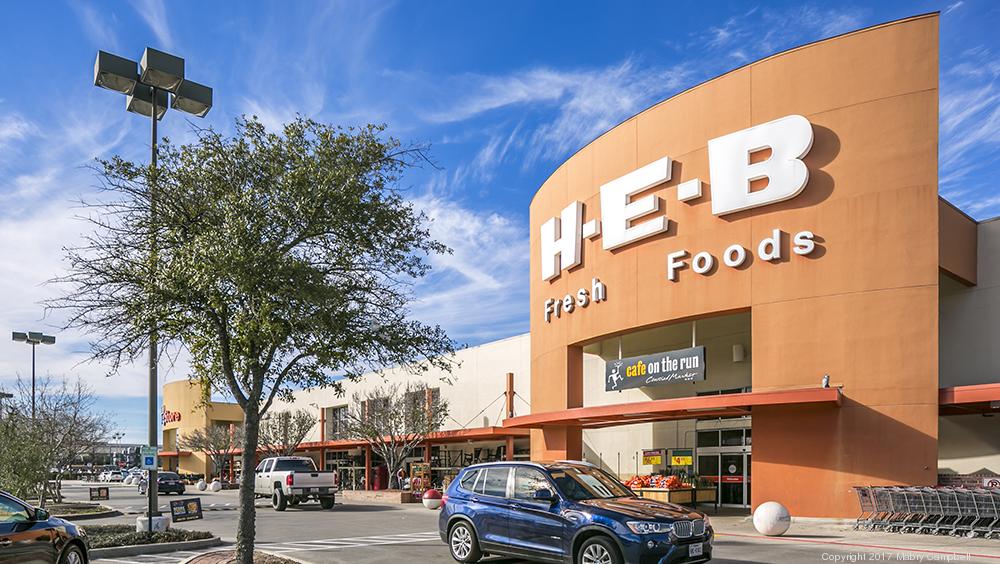 HEB in Atascocita trades hands, more Houston grocery deals in the