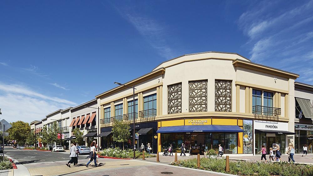 Macerich brings co-working partner Industrious to Walnut Creek mall - San  Francisco Business Times